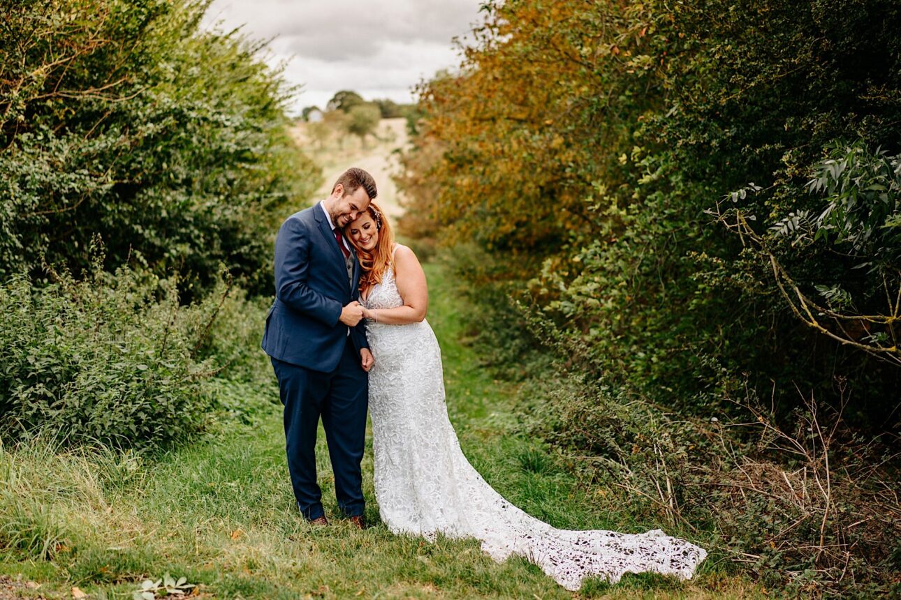 00104 the barms at lodge farm wedding photography