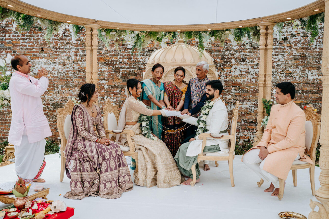 Priya Nikul Braxted Park Hindu wedding0028 1