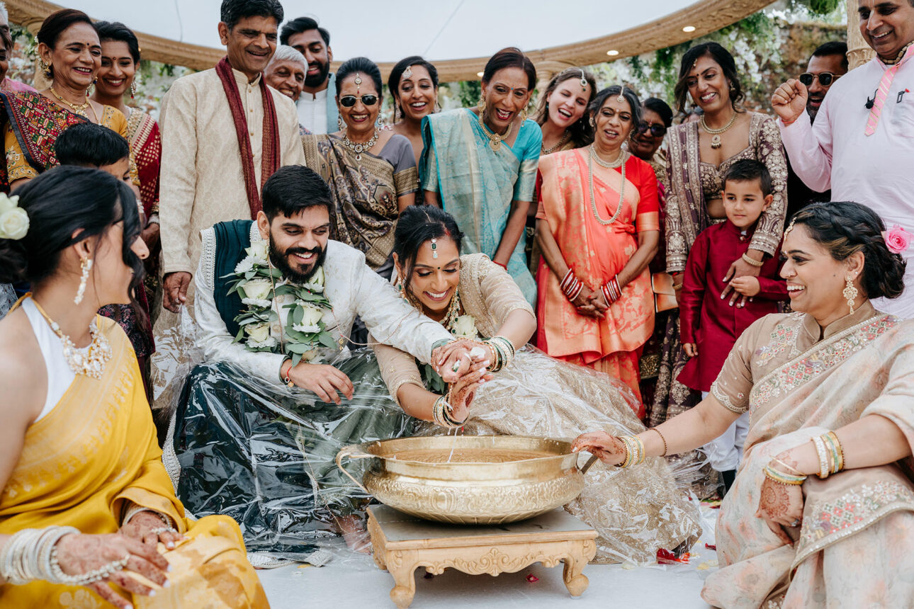 Priya Nikul Braxted Park Hindu wedding0042 1