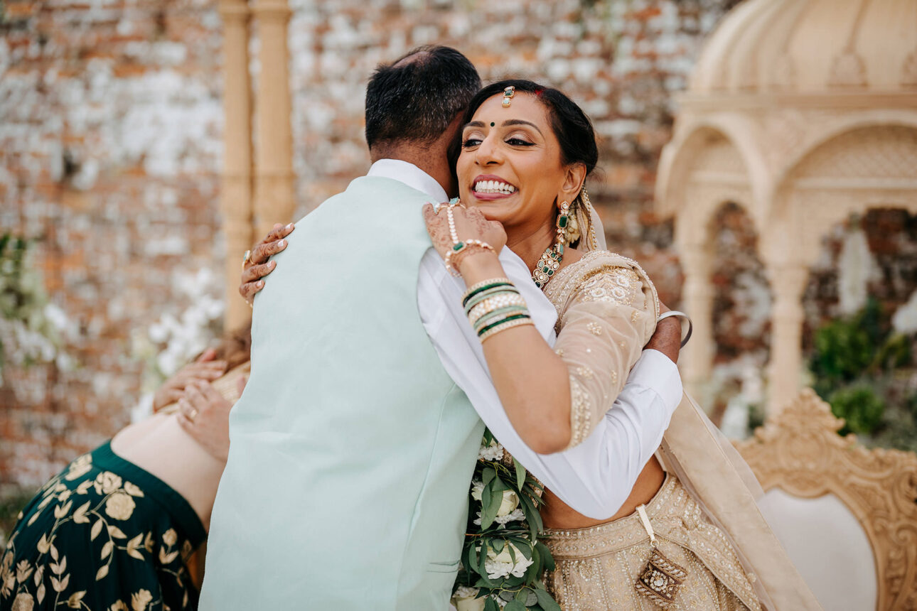 Priya Nikul Braxted Park Hindu wedding0045 1