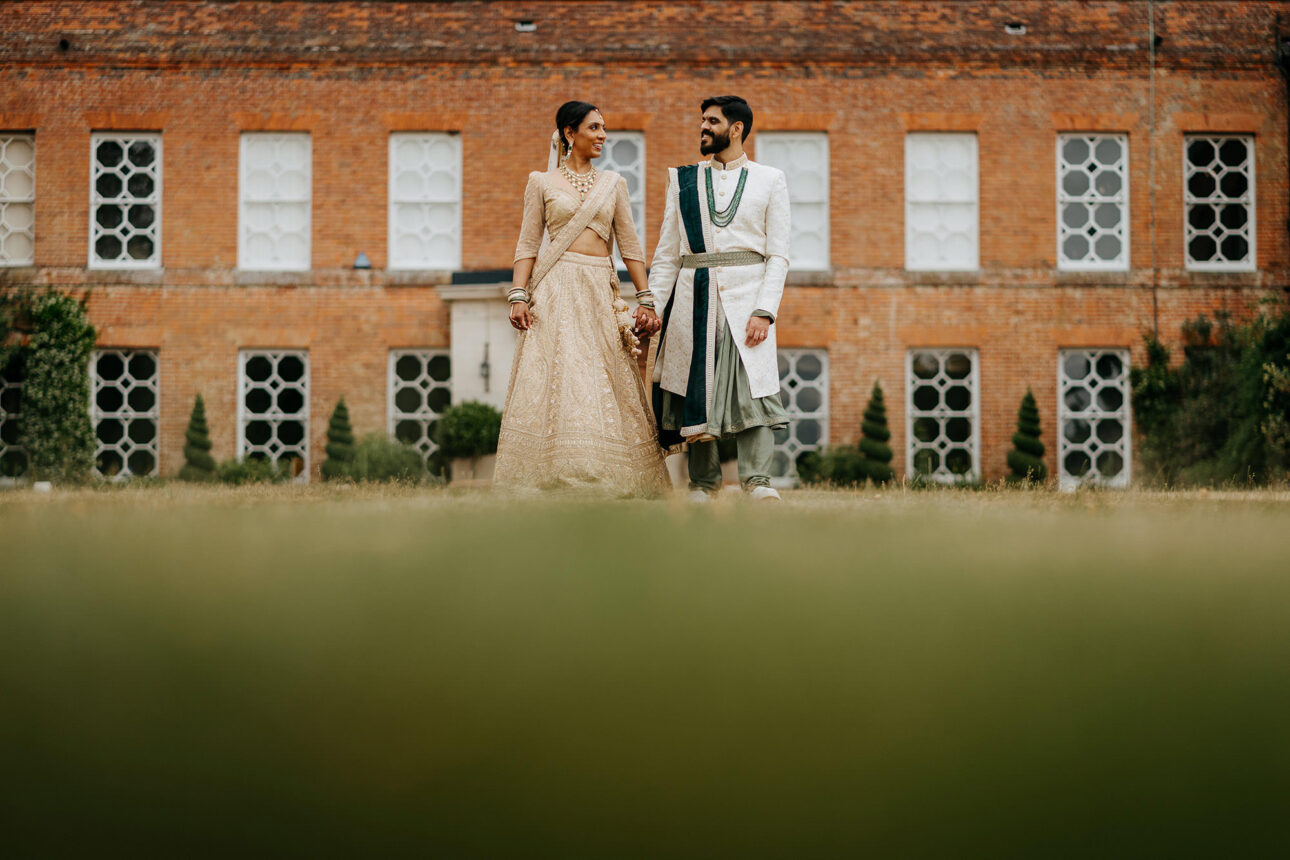 Priya Nikul Braxted Park Hindu wedding0060 1