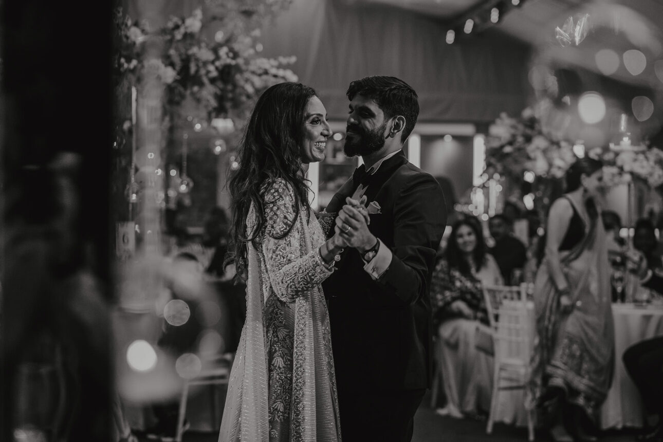 Priya Nikul Braxted Park Hindu wedding0084 1